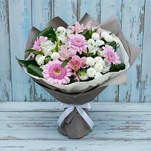 Букет цветов из:  Герберы, Альстромерии и Хризантемы в Ростовановском