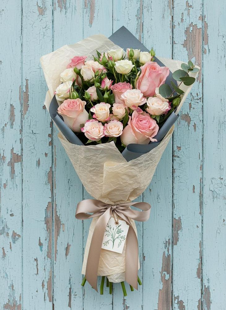 Букет цветов из: Розы в Ростовановском