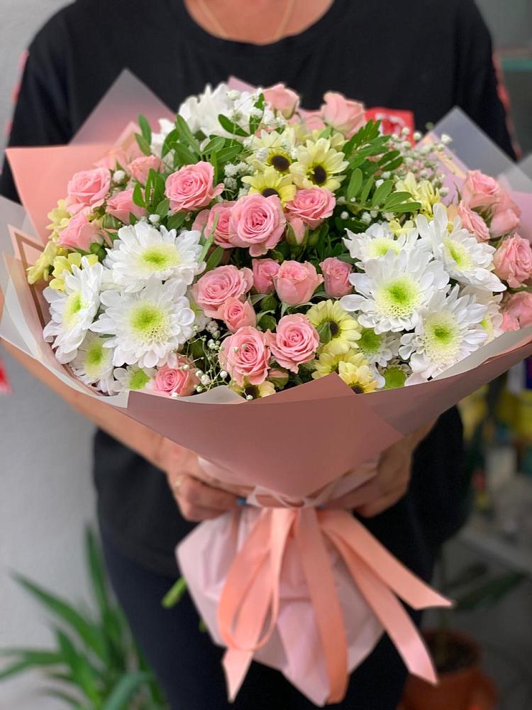 Букет цветов из: Розы и Хризантемы в Ростовановском