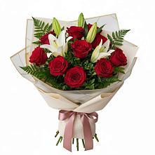 Букет цветов из:  Лилии и Розы в Ростовановском