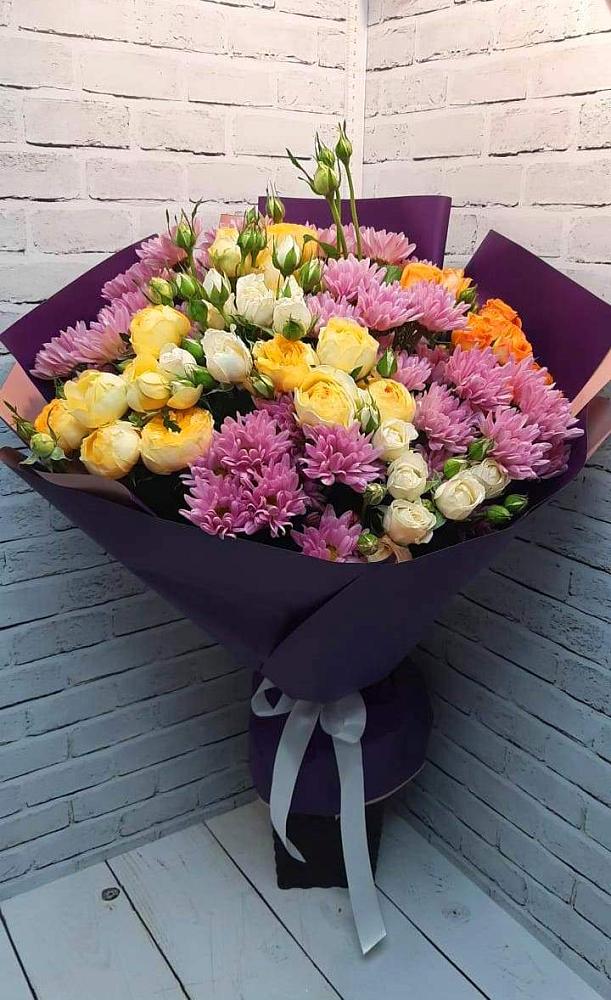 Букет цветов из: Хризантемы и Розы в Ростовановском
