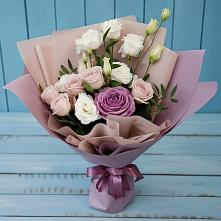 Букет цветов из:  Розы и Лизиантусы в Ростовановском