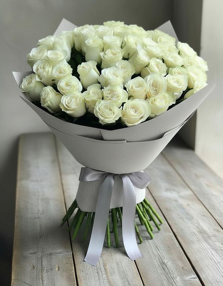 Букет 35 Белых роз в Ростовановском
