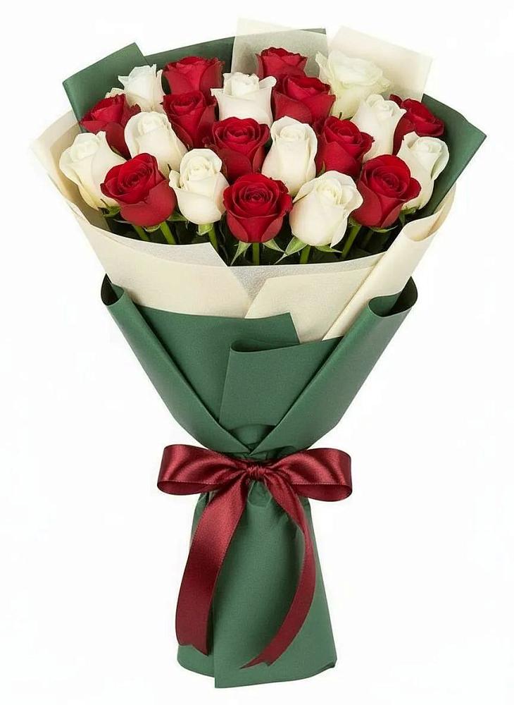 Букет Микс из красных и белых роз в Ростовановском