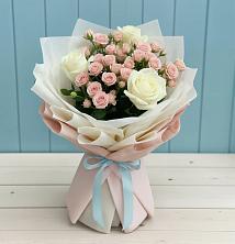 Букет цветов из:  Розы в Ростовановском