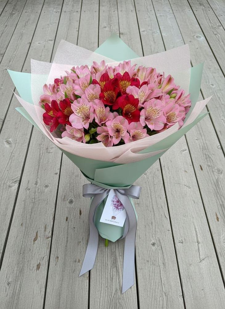 Букет цветов из: Альстромерии в Ростовановском