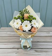 Букет цветов из:  Герберы, Розы и Хризантемы в Ростовановском