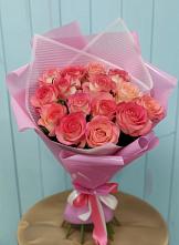Букет 15 Розовых роз Равель в Ростовановском
