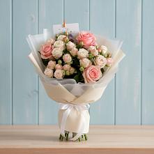 Букет цветов из:  Розы #REPLACE_PRED# Ростовановском
