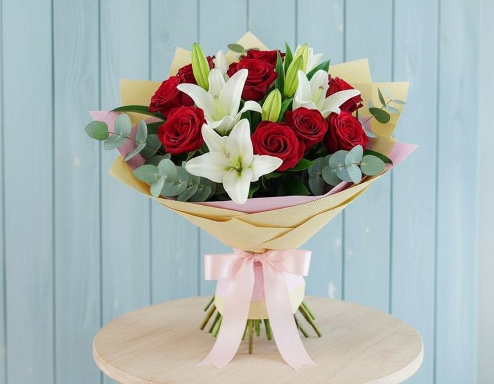 Букет цветов из: Лилии и Розы в Ростовановском